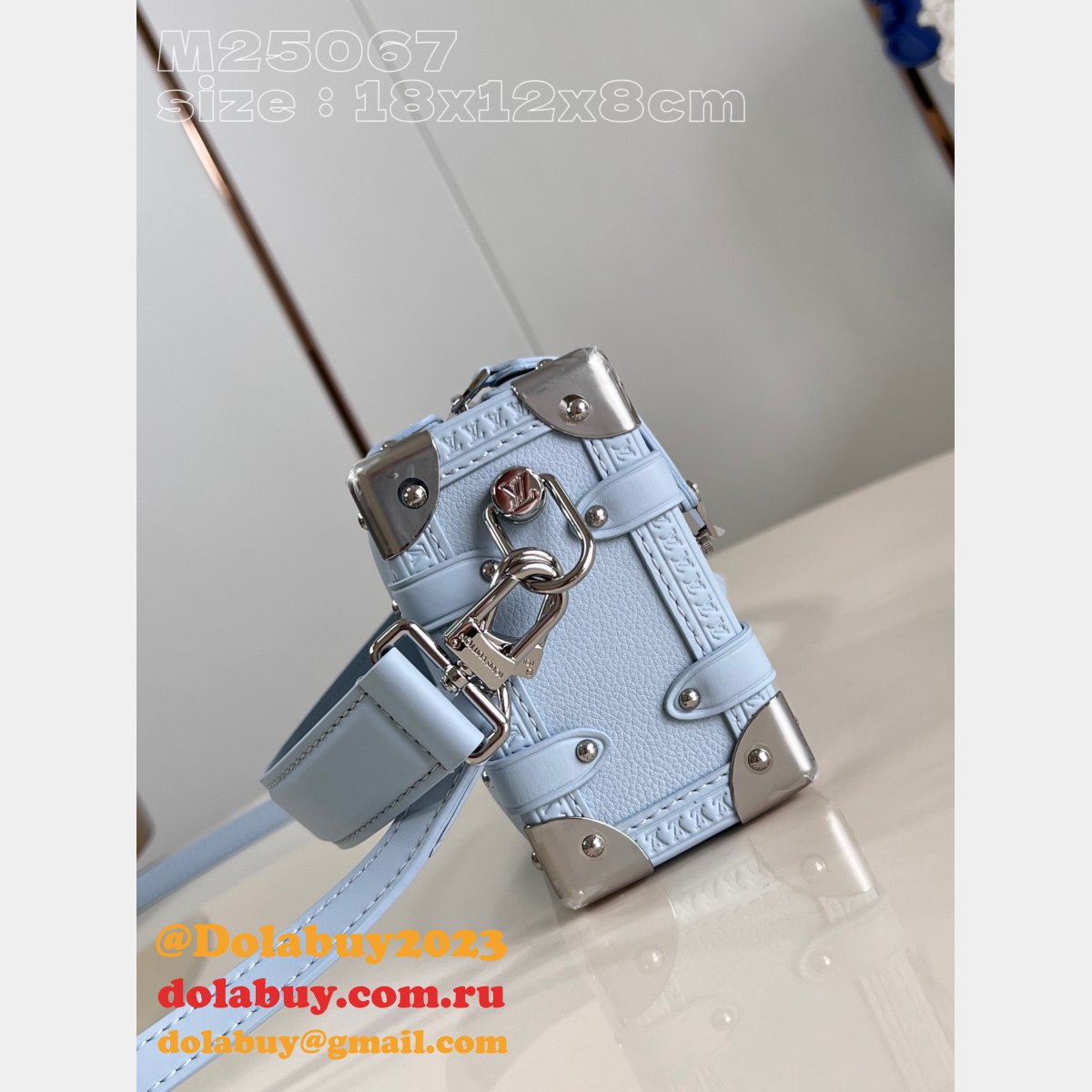 Copy M25160 & M25067 & M23817 Side Trunk MM H27 Copy Designer Louis Vuitton Bag