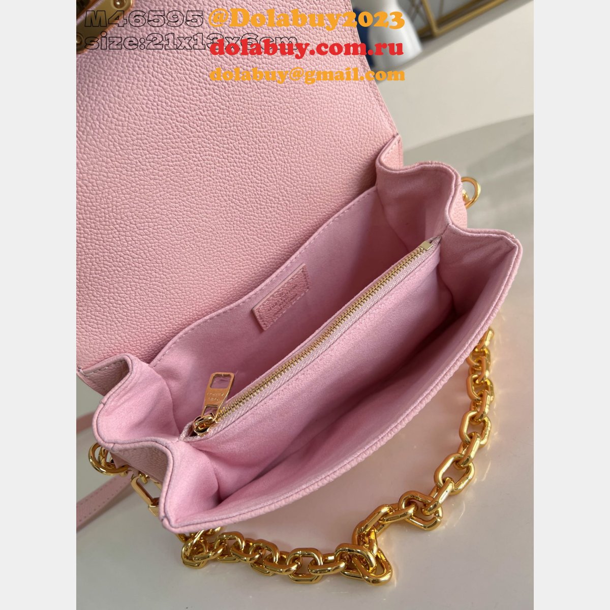 Louis Vuitton Pochette Métis East West M14208 Replica Bag