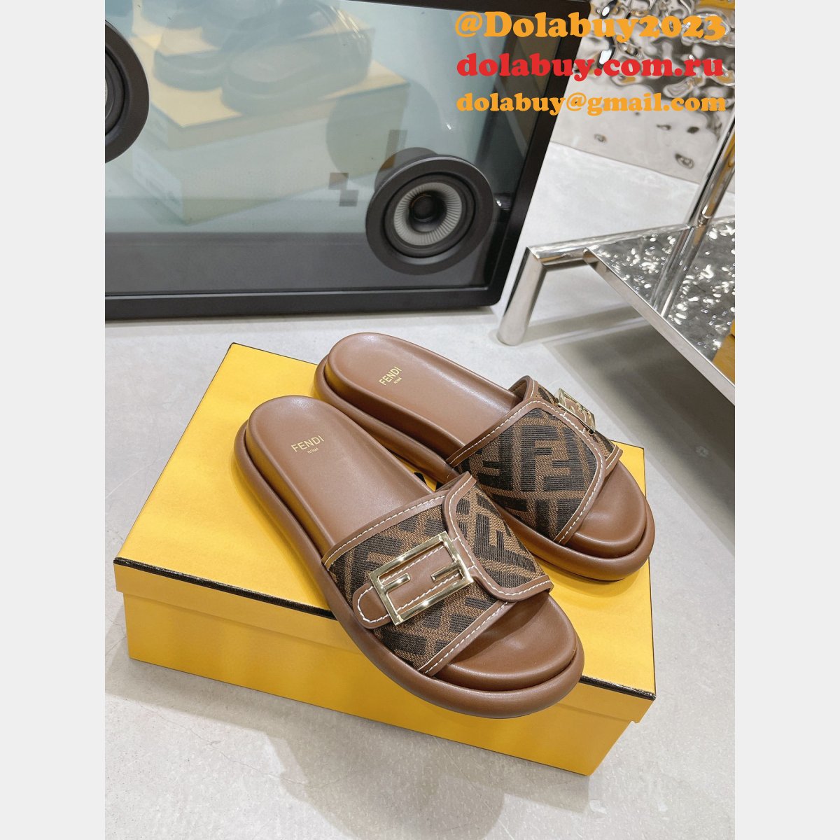 cheap F**di reflections knockoff sandals shoes on sale
