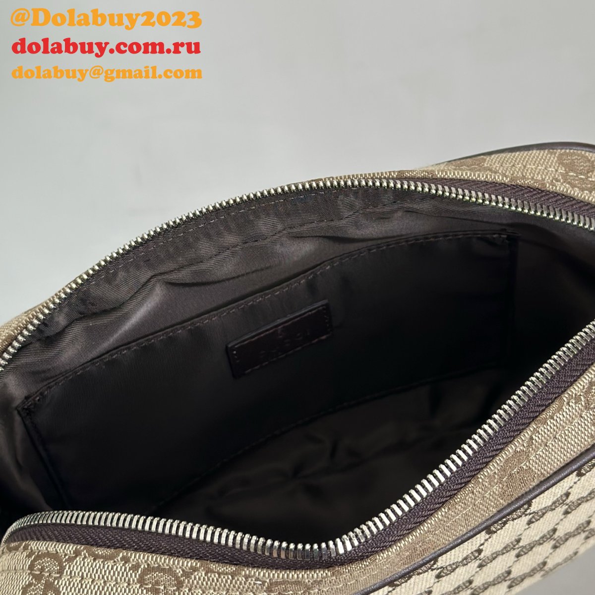 G*u*i gg canvas small crossbody 834802 perfect bag