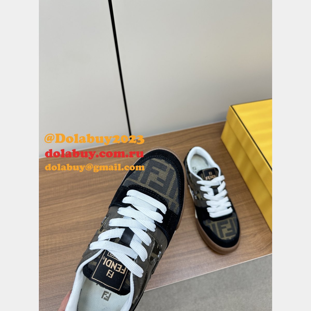 F**di match leather sneakers
